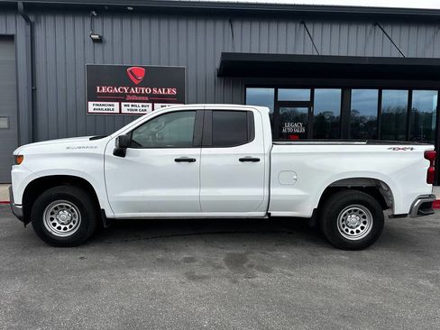 Used 2021 Chevrolet Silverado 1500 W/T w/ WT Value Package image 2