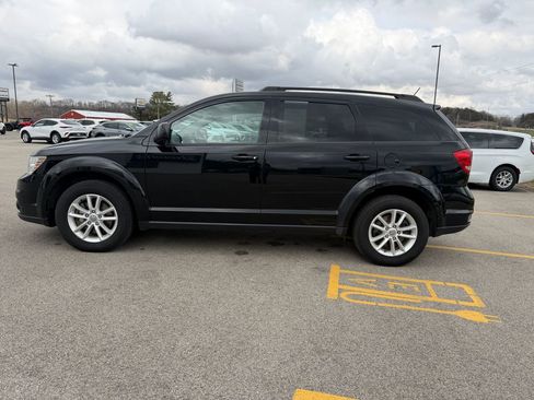 Used 2015 Dodge Journey SXT w/ Flexible Seating Group FWD image 11