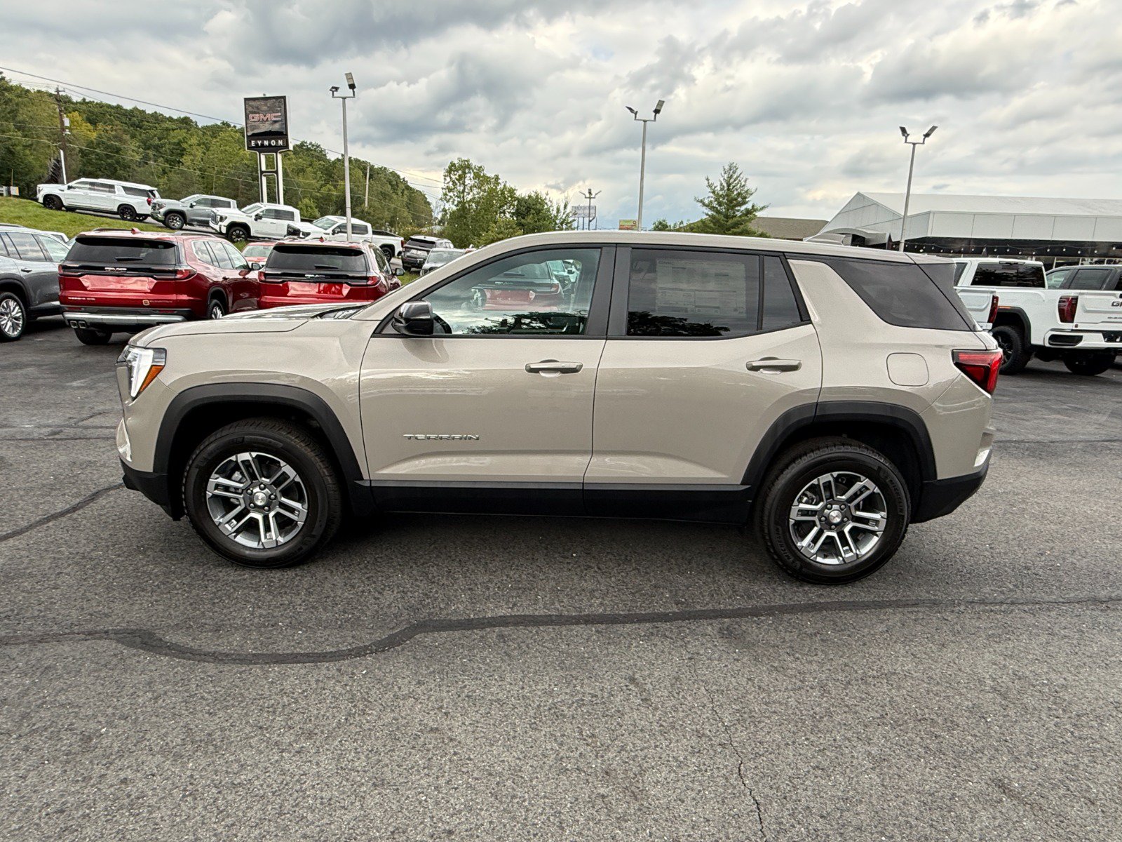 New 2027 GMC Terrain Elevation AWD/4WD image 2