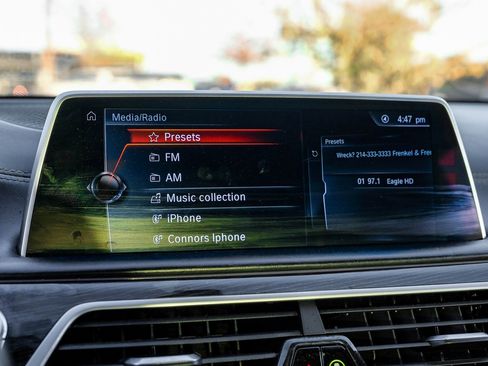 Used 2016 BMW 750i xDrive image 32