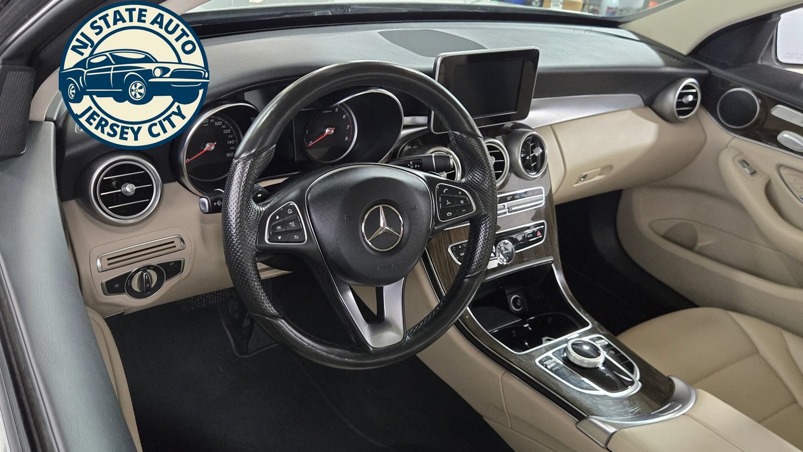 Used 2017 Mercedes-Benz C 300 4MATIC Sedan w/ Premium 1 Package image 9