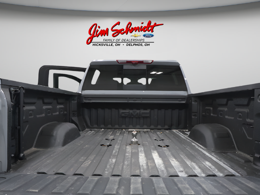 Used 2025 GMC Sierra 2500 AT4 w/ AT4 Premium Plus Package AWD/4WD image 38