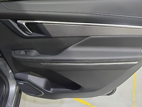 New 2026 Buick Enclave Preferred FWD image 11