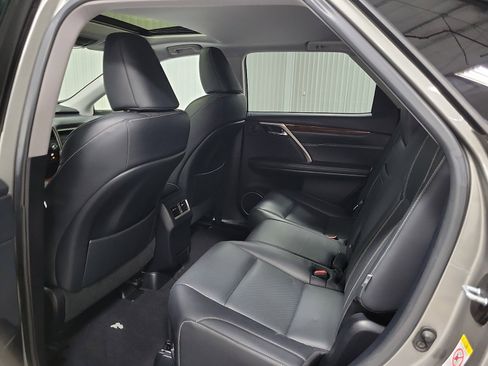 Used 2019 Lexus RX 350L AWD image 9