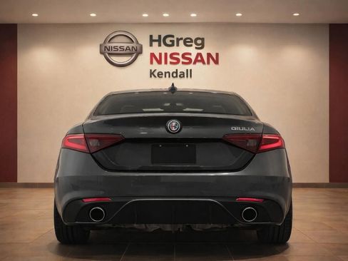 Used 2023 Alfa Romeo Giulia Sprint RWD image 6