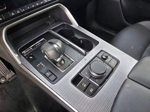 Used 2025 MAZDA CX-90 Plug-In Hybrid w/ Preferred image 19