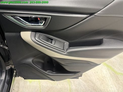 Used 2023 Subaru Forester Limited AWD/4WD image 29