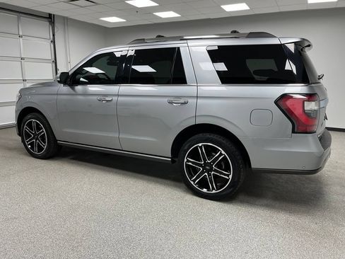 Used 2020 Ford Expedition Limited w/ Special Edition Package AWD/4WD image 7