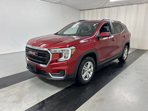 Certified 2023 GMC Terrain SLE w/ Driver Convenience Package AWD/4WD image 5