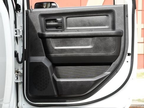 Used 2018 RAM 3500 Tradesman w/ Chrome Appearance Group AWD/4WD image 36