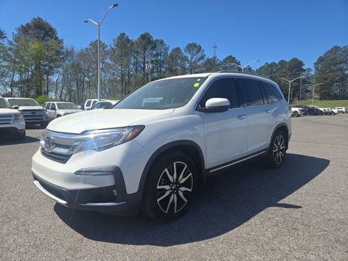 Used 2021 Honda Pilot Touring image 1