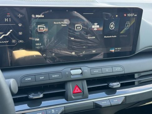 New 2025 Kia K4 EX image 17