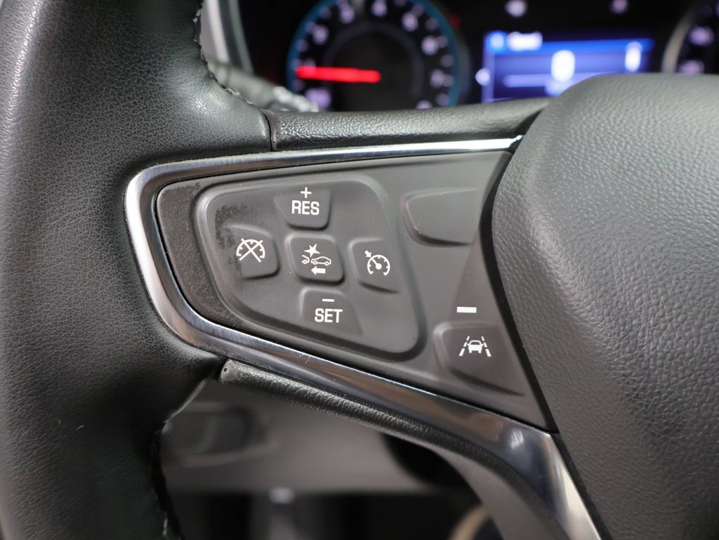 Used 2024 Chevrolet Equinox LT w/ LPO, Floor Liner Package FWD image 35