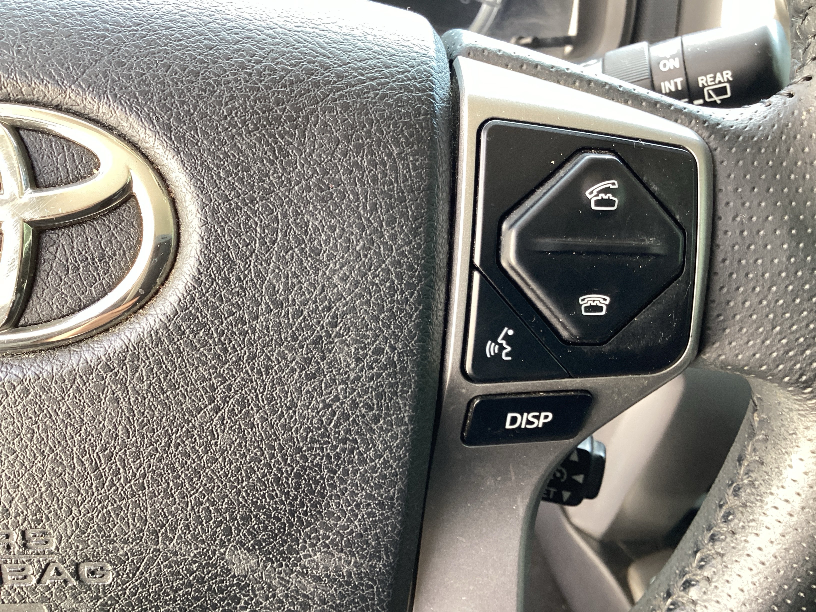 Used 2016 Toyota 4Runner SR5 RWD image 18