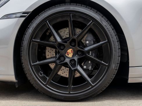 Certified 2026 Porsche 911 Carrera T RWD image 13