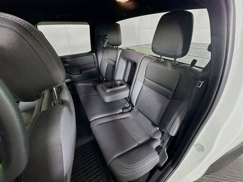 Used 2023 Nissan Frontier SV w/ Midnight Edition Package image 23