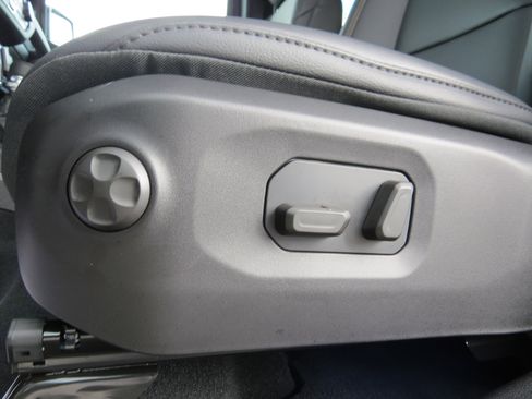 New 2026 Jeep Wrangler Sahara image 19