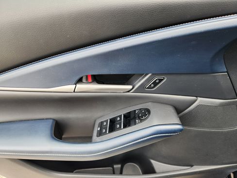 Used 2020 MAZDA CX-30 AWD w/ Select Package image 16