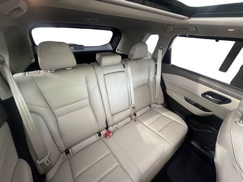 Used 2023 Nissan Rogue SL w/ SL Premium Package image 17