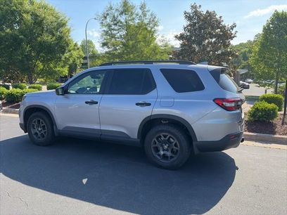 Used 2025 Honda Pilot TrailSport