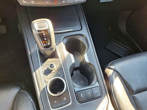 Used 2019 Cadillac XT4 Premium Luxury image 12