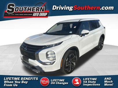 Used 2024 Mitsubishi Outlander SE