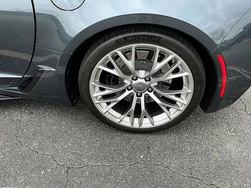 Used 2019 Chevrolet Corvette Z06 RWD image 8