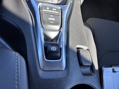 Used 2023 Chevrolet Camaro LT image 33