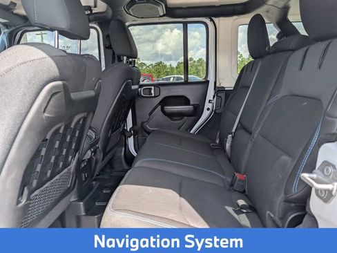 Used 2023 Jeep Wrangler Unlimited Rubicon 4xe AWD/4WD image 26