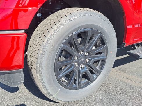 New 2025 Ford F150 Platinum w/ FX4 Off-Road Package image 31