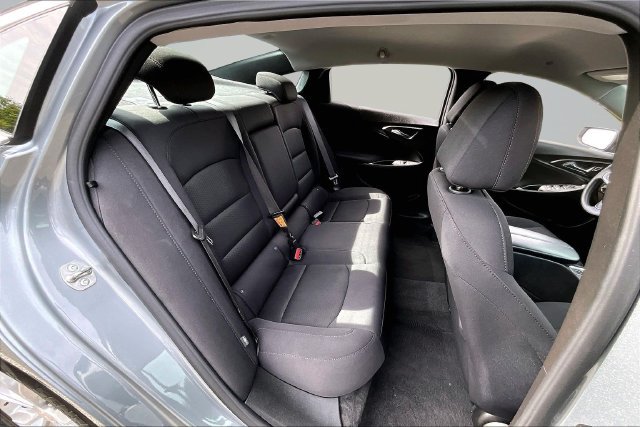 Used 2024 Chevrolet Malibu LT FWD image 24