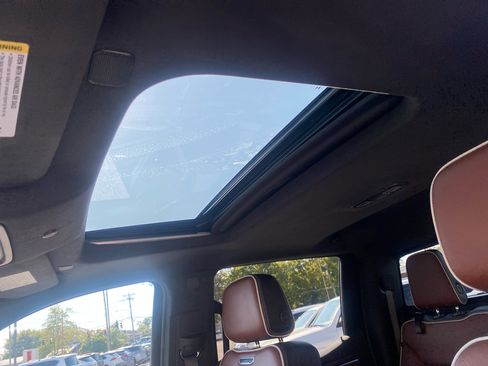 Used 2024 GMC Sierra 1500 Denali Ultimate image 22