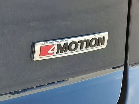 Used 2022 Volkswagen Atlas Cross Sport SE image 32