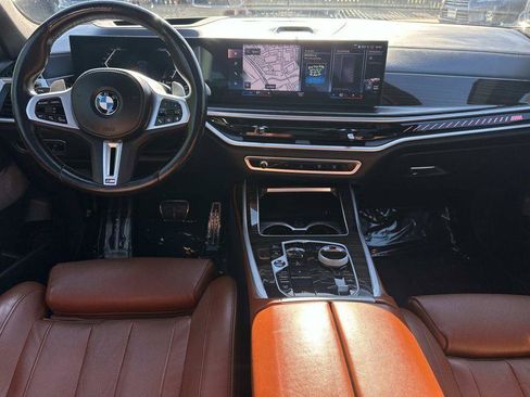 Used 2023 BMW X7 M60i w/ Executive Package AWD/4WD image 13