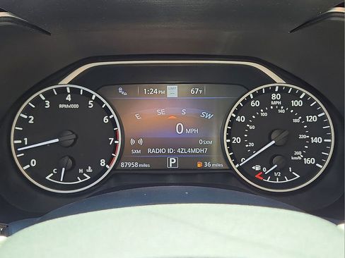 Used 2021 Nissan Maxima Platinum w/ Sport Mat Group image 26