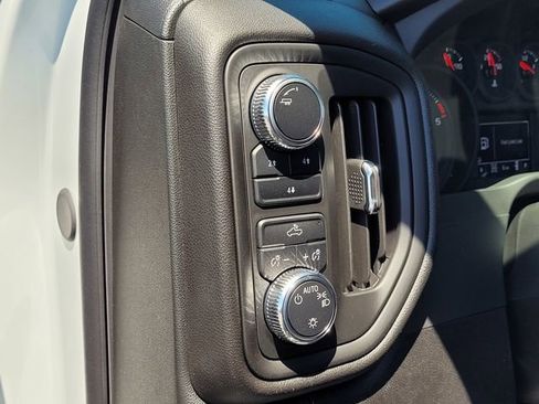 New 2025 GMC Sierra 2500 Pro image 14