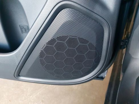 Certified 2025 Subaru Outback Onyx Edition image 17