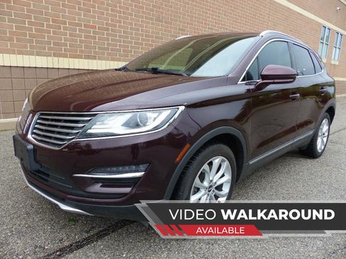 Used 2017 Lincoln MKC Select AWD/4WD image 1