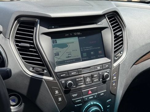 Used 2017 Hyundai Santa Fe Sport AWD/4WD image 21