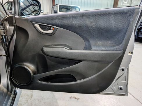 Used 2010 Honda Fit Sport image 24