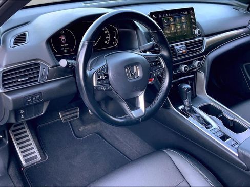 Used 2022 Honda Accord Sport image 17