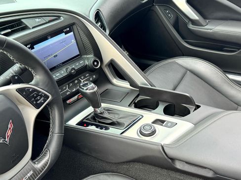 Used 2019 Chevrolet Corvette Z06 image 9