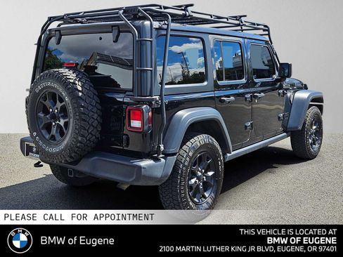Used 2020 Jeep Wrangler Unlimited Sport AWD/4WD image 3