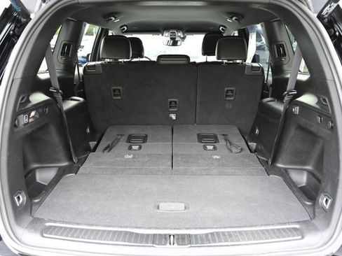 Used 2024 Jeep Grand Cherokee L Laredo image 21