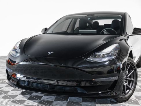 Used 2019 Tesla Model 3 Standard Range Plus RWD image 10