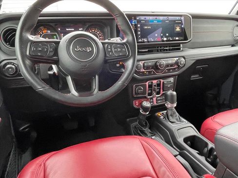 Used 2024 Jeep Wrangler Unlimited Rubicon 392 image 9