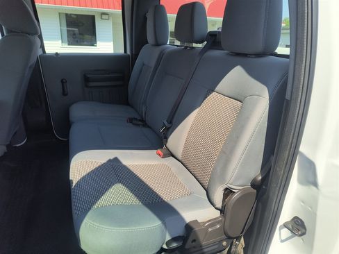 Used 2011 Ford F250 XL w/ Skid Plate Pkg AWD/4WD image 27