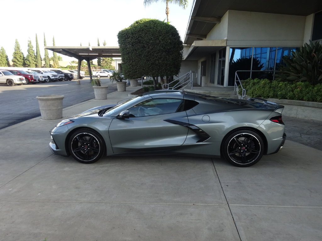 Certified 2022 Chevrolet Corvette Stingray Preferred Cpe w/ Z51 Performance Package RWD image 4