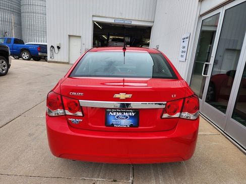 Used 2014 Chevrolet Cruze LT image 7