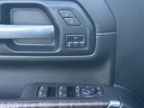 Used 2021 GMC Sierra 2500 Denali w/ Denali Ultimate Package image 20